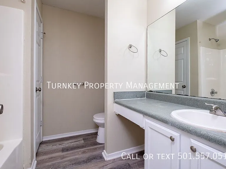 4523 W 21st St — Photo 11