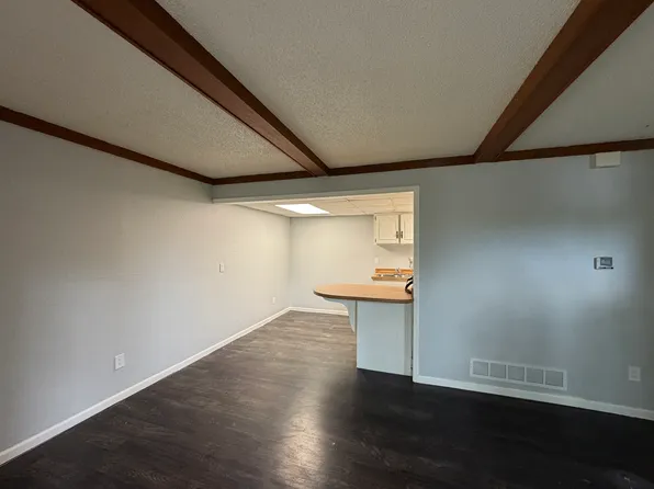 713 NE Ball Dr #713, Lees Summit, MO 64086