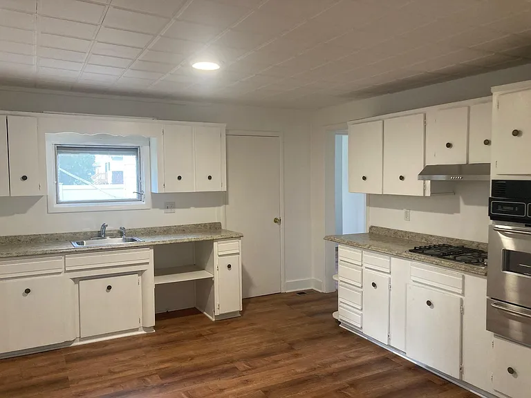 116 Prospect Pl — Photo 3