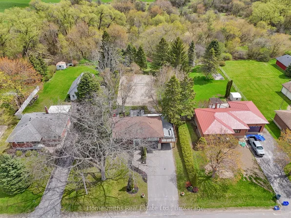 5701 Ochonski Rd, Clarington, ON L0B 1M0