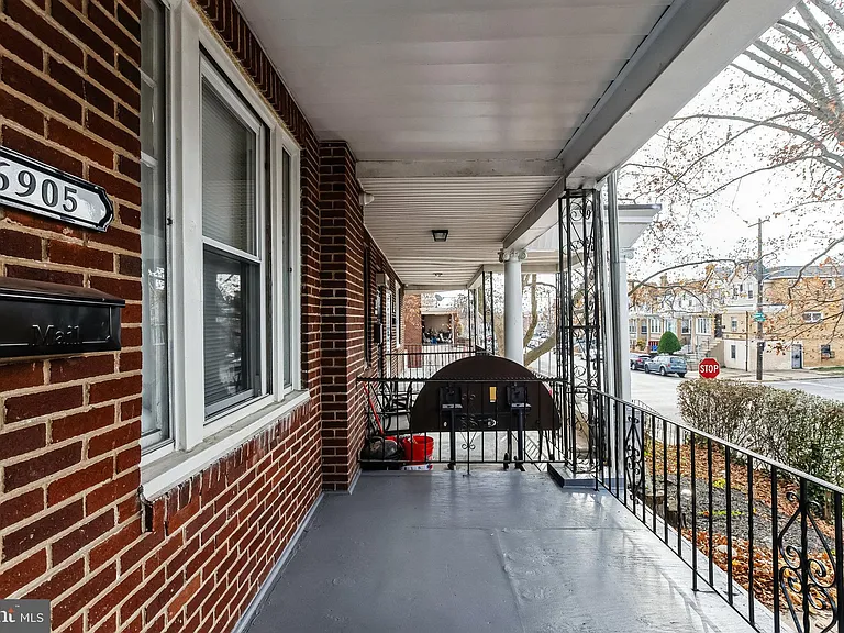 6905 Forrest Ave — Photo 4
