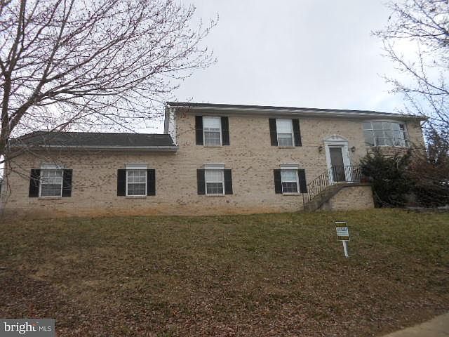 1st image of 109 Haldane Dr