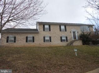 109 Haldane Dr, La Plata, MD 20646