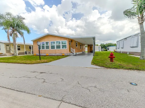 8611 Mary Ann Lane, Port St Lucie, FL 34952