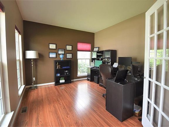 5th image of 9088 Jody Lynn Ln