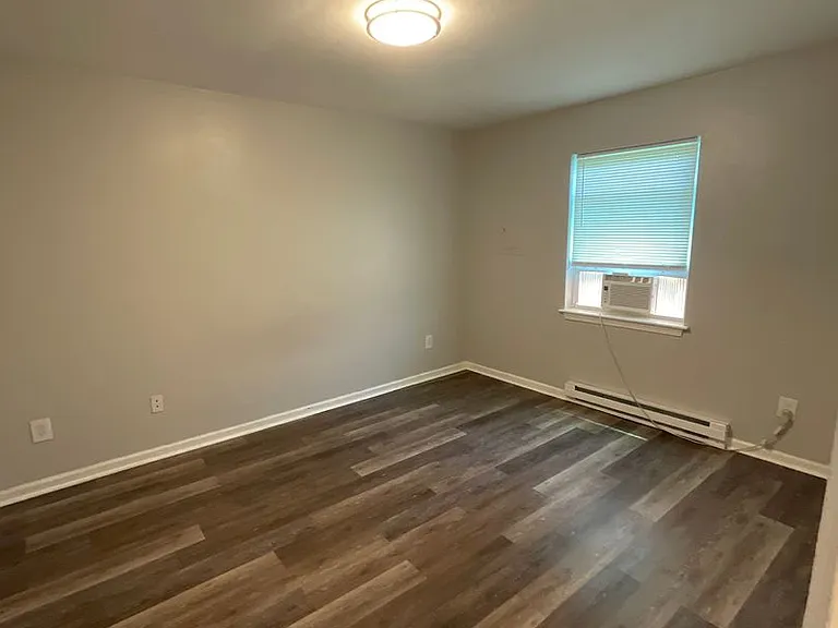 1125 Meads Rd — Photo 10