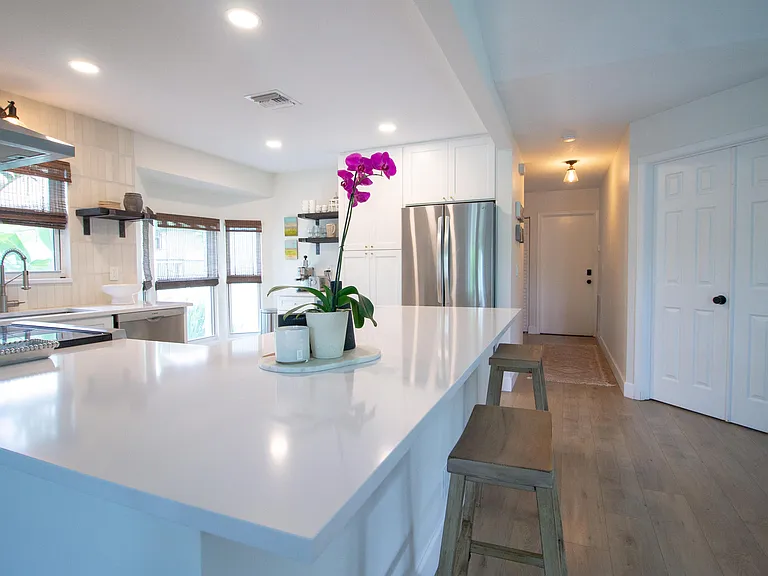 2761 Neaton Ct — Photo 8