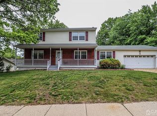 19 Janet Ct, Milltown, NJ 08850