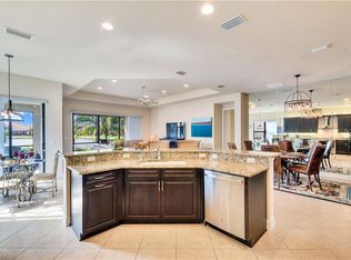 13835 Luna Dr, Naples, FL 34109