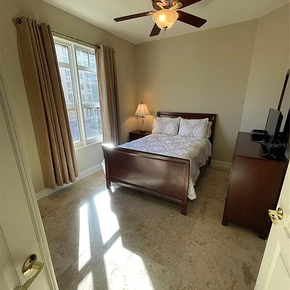 521 Mandalay Ave #309 — Photo 19