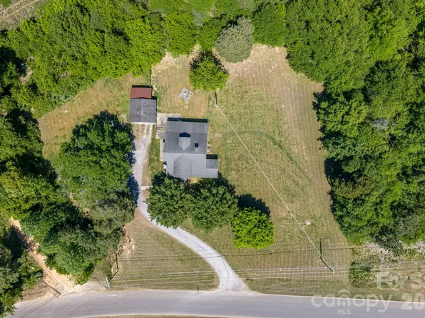 4823 Anthony Rd, Kings Mountain, NC 28086