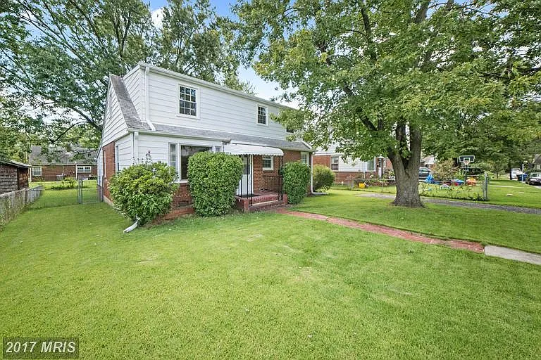 5007 Cree Ln photo 1
