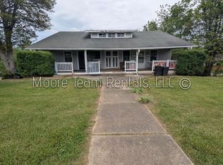 10 Tarheel Ln APT 2, Brevard, NC 28712