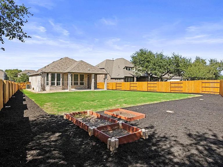 1204 Texas Ash Ln — Photo 37