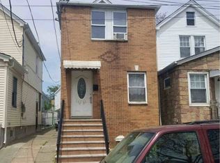 15081 116th Rd, Jamaica, NY 11434