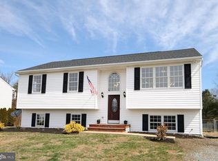 8605 Oldham Rd, Fredericksburg, VA 22408