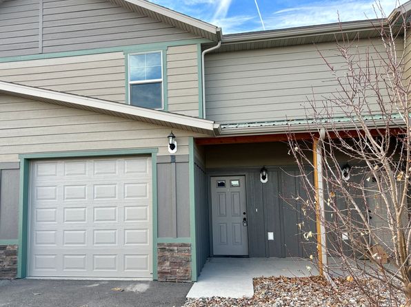 7564 Roughsawn Dr UNIT B