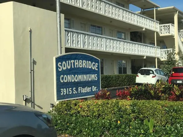 3915 S Flagler Dr APT 202, West Palm Beach, FL 33405