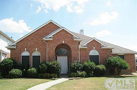 4th image of 4601 Newport Dr