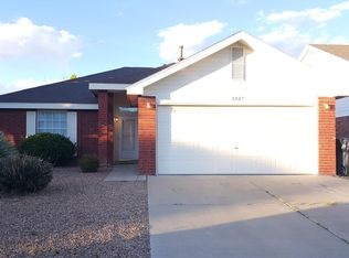 8027 Sheffield Pl NW, Albuquerque, NM 87120