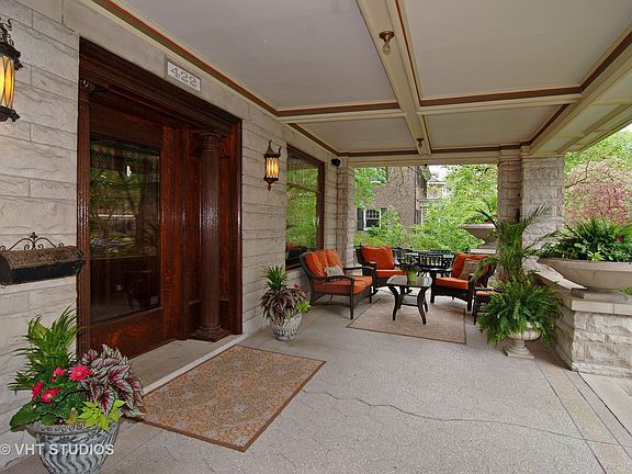 2nd image of 422 Forest Ave