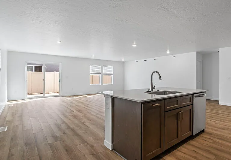 6743 W Yoke St — Photo 9