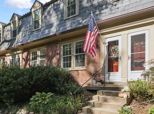 1415 S Barton St UNIT 252, Arlington, VA 22204