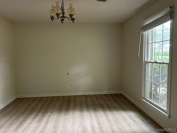 5th image of 314 Wright Dr