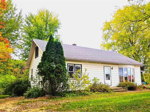 W10282 County Road FF, Wonewoc, WI 53968