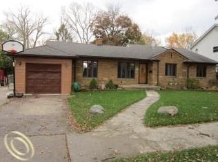 24706 Rouge River Dr, Dearborn Heights, MI 48127