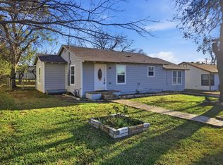 110 Ramsey Ave, Cleburne, TX 76031