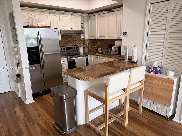 3500 Coral Way #907 — Photo 12