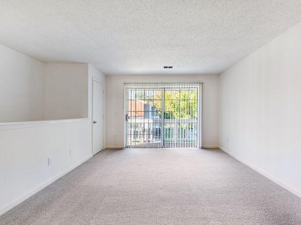 5480 Bradley Pines Cir #33A