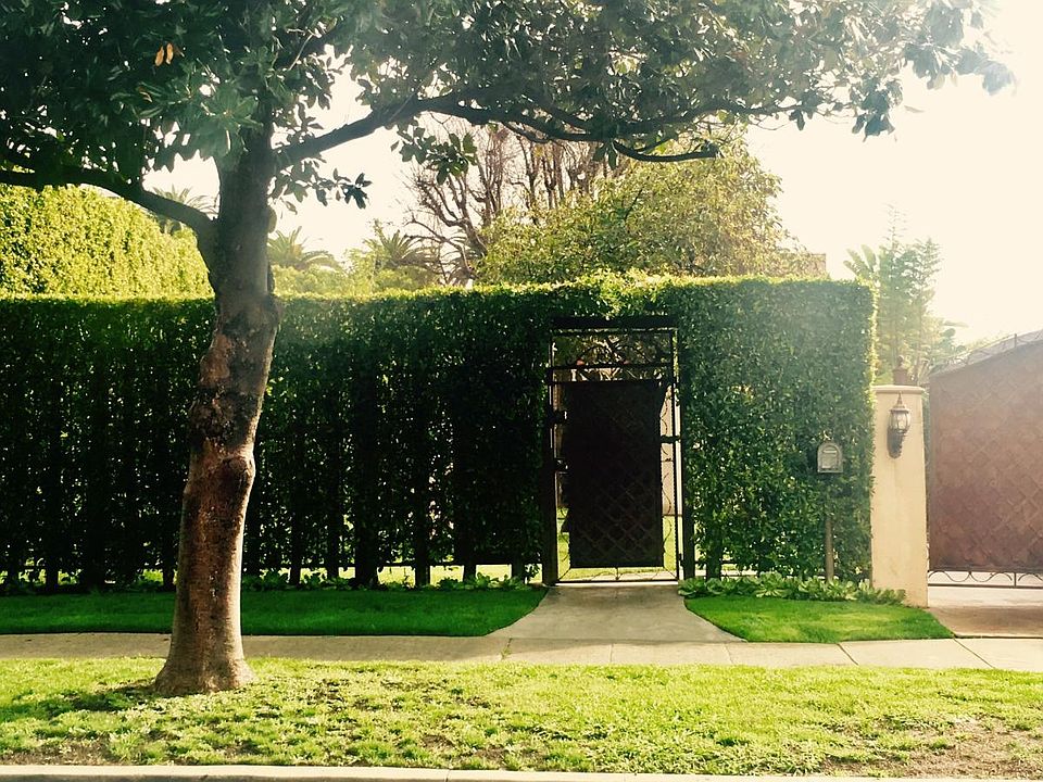 Outdoor from the street