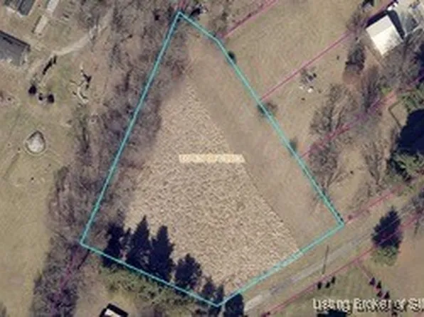 901 Utica Charlestown Road, Utica, IN 47130