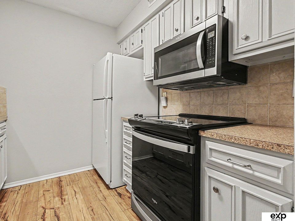 1st image of 12727 W Dodge Rd APT 257C