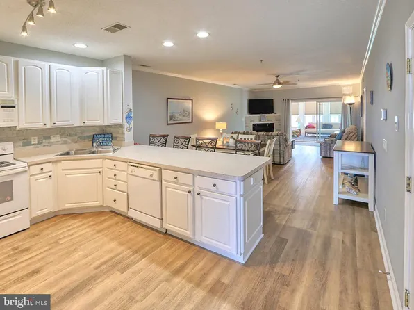 34363 Summerlyn Dr APT 203, Lewes, DE 19958