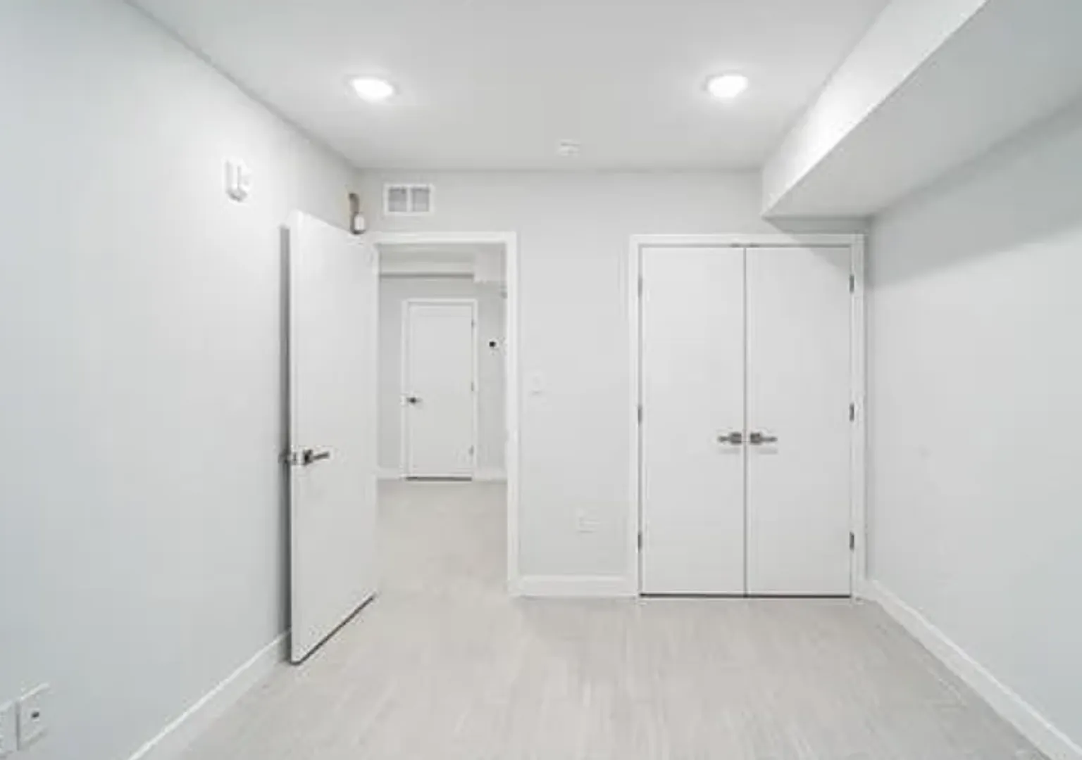 2413 N 7th St — Photo 3