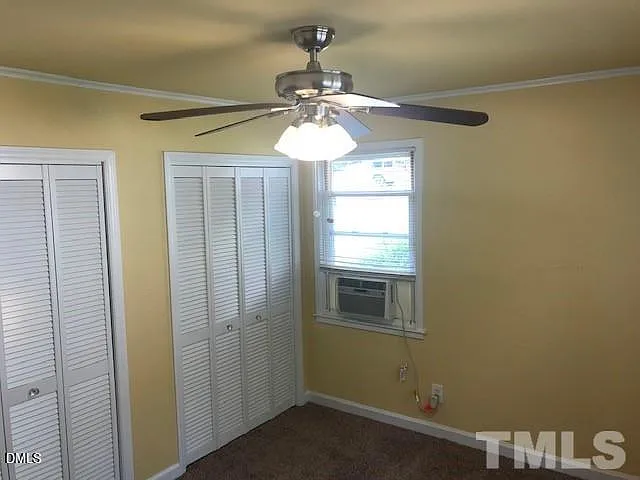 833 Daniels St #A — Photo 10
