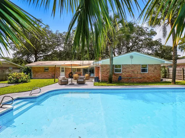 616 Fairway Ave, Fort Walton Beach, FL 32547