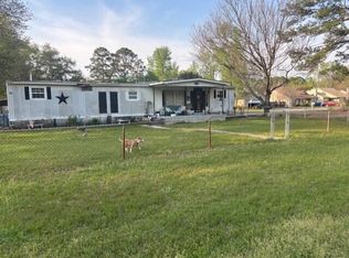 2800 Waldman Dr, North Charleston, SC 29406