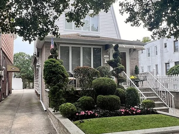 1412 81st St, Brooklyn, NY 11228