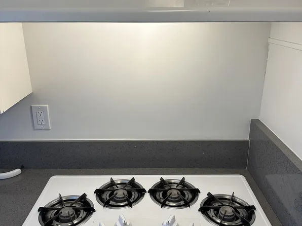 245 Stocker, 245 W Stocker St, Glendale, CA 91202