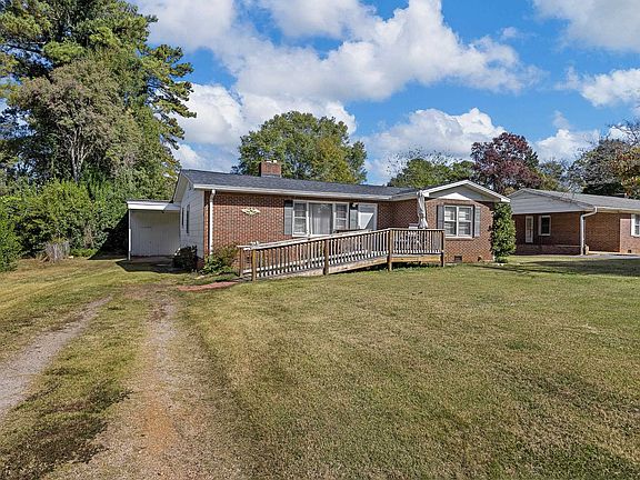 4th image of 161 Dogwood Ave