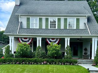 26 Brixton Rd, Garden City, NY 11530