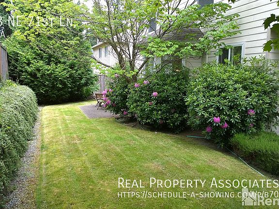 2nd image of 13128 NE 71st Ln