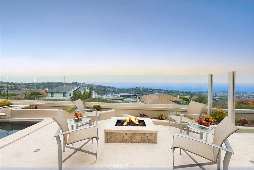 5 bed, 6.0 bath, 6019 sqft, $22,500 — Photo 1