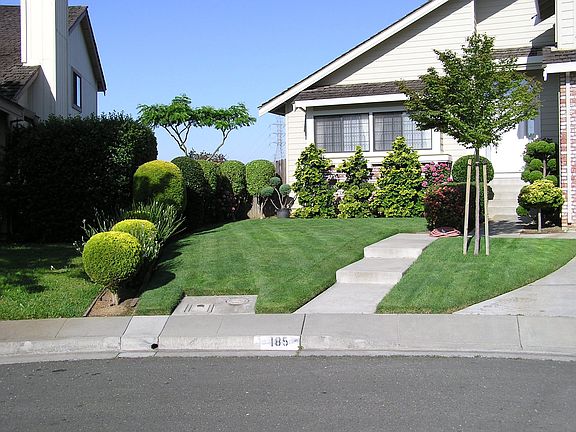 2nd image of 185 San Simeon Pl
