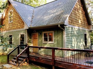 106 Fightingtown Dr, Blue Ridge, GA 30513