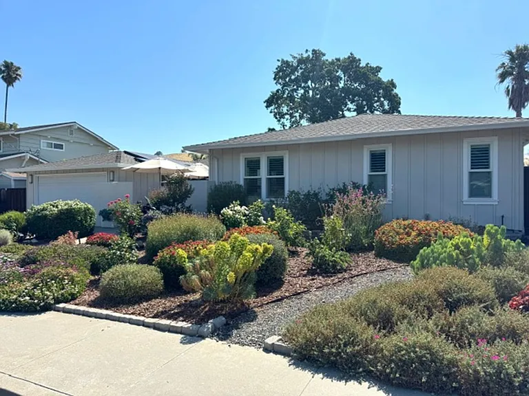 3467 Citrus Ave — Photo 2